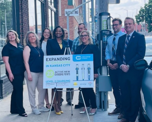 EVST Ribbon Cutting2